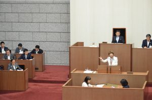 県立高校１０～１３校の統廃合さきにありきー6月定例会・柳下県議一般質問③