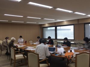 児童養護施設内の虐待防止へー県議団学習会