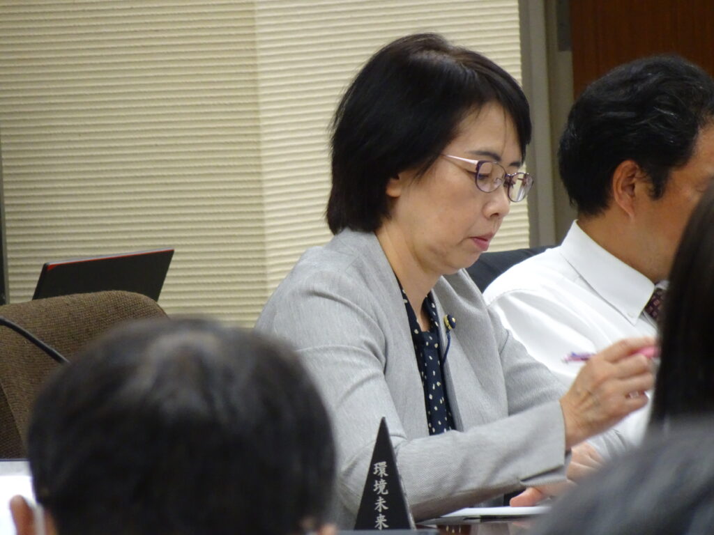 全国で埼玉県だけ。防災ヘリに料金収入164万円 ー伊藤はつみ県議決算審議中