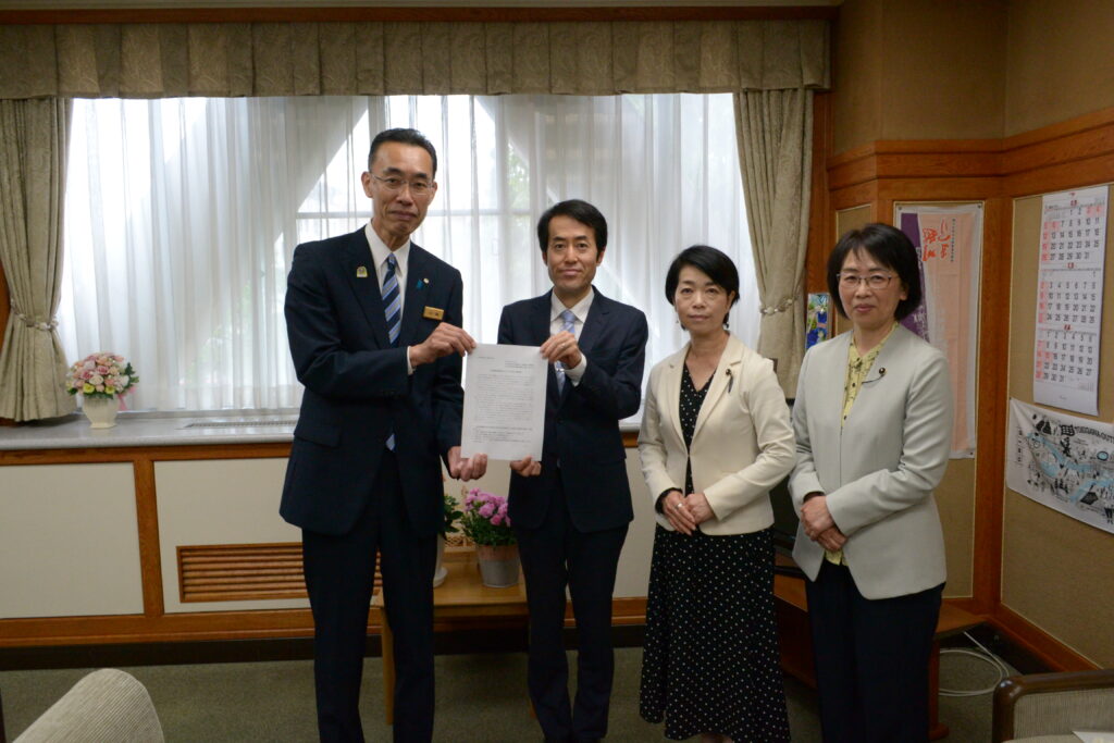 高すぎる国保税引き下げをー党として申し入れ