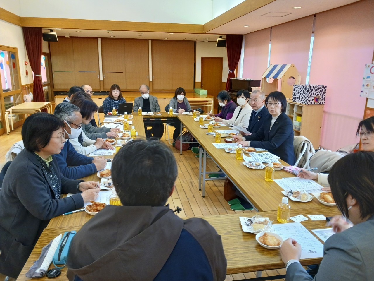 LINE_ALBUM_250115私保連懇談会