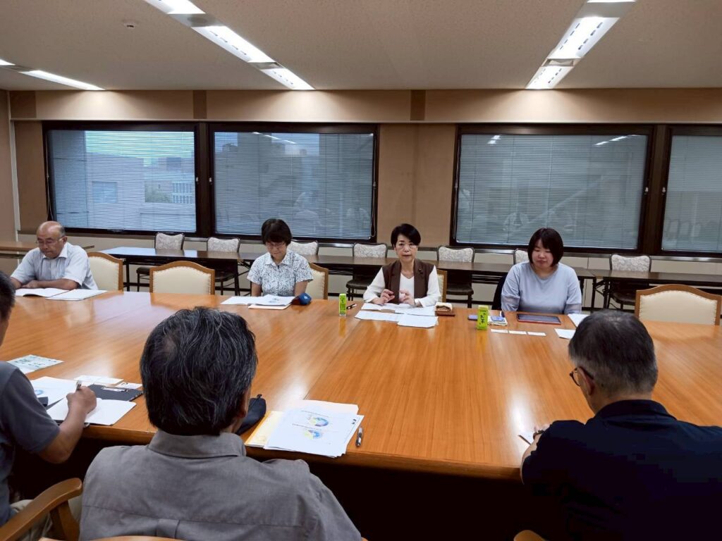 おおぞら号（リフト付き大型バス）・伊豆潮風館廃止しないでー各種団体懇談会3日目