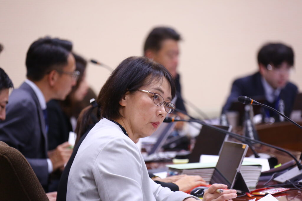 県職員105人もの欠員、234人の一般退職、処遇改善欠かせないー決算審査⑤