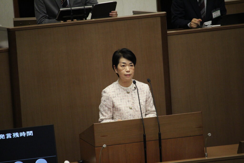 おおぞら号廃止、伊豆潮風館廃止検討など批判ー城下県議が予算反対討論